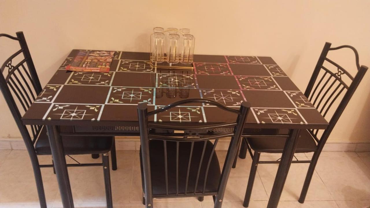 Holiday Home 2 Bedrooms Apartment For Family Only Σάρτζα Εξωτερικό φωτογραφία
